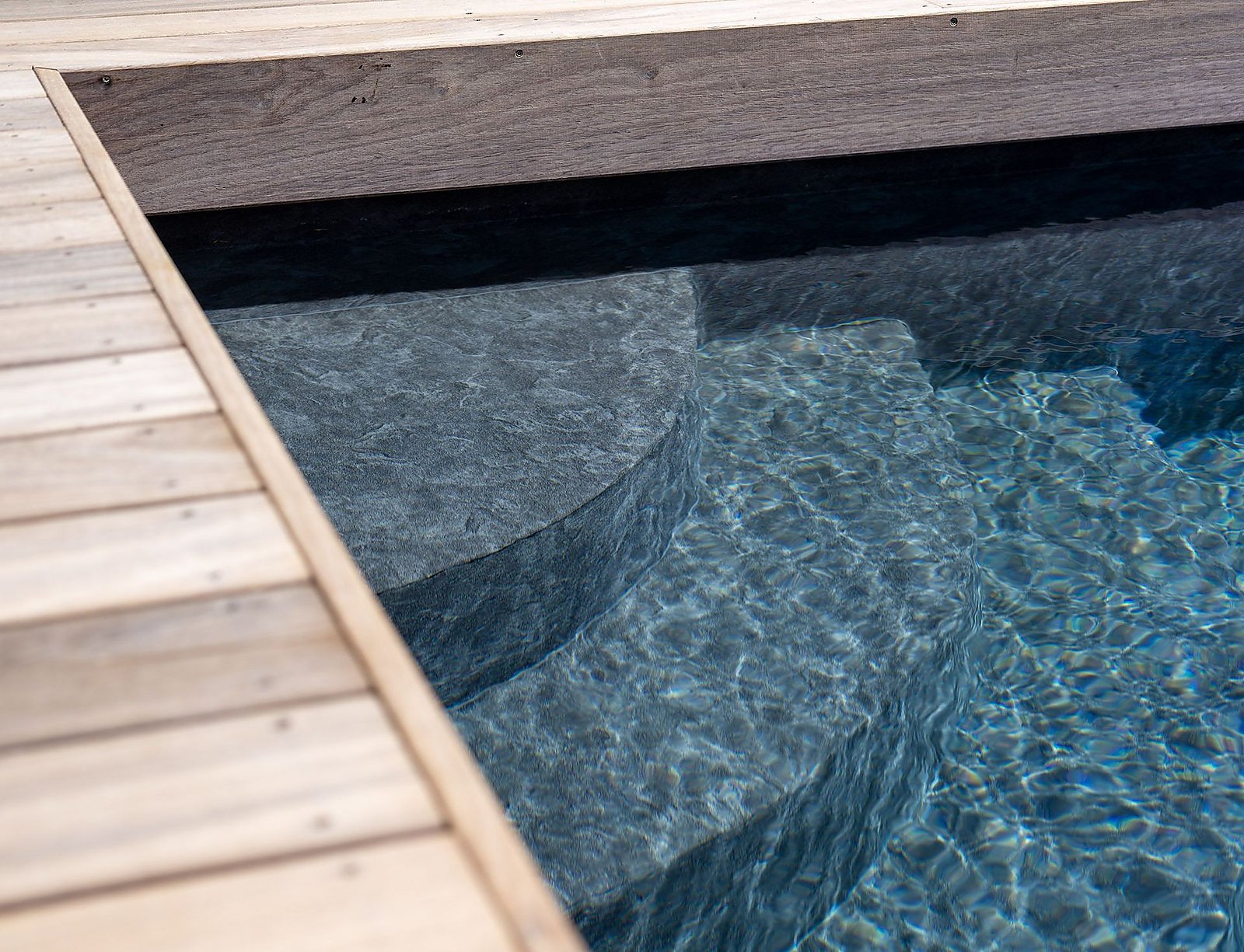 CGT Aquasense Black Slate – panoramavy